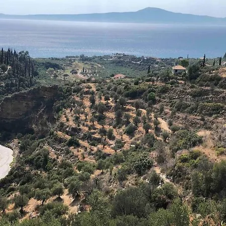 Entire 6 Bed Ensuite - Infinity Pool فيلة