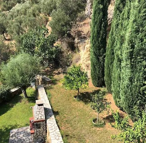 Entire 6 Bed Ensuite - Infinity Pool וילה *