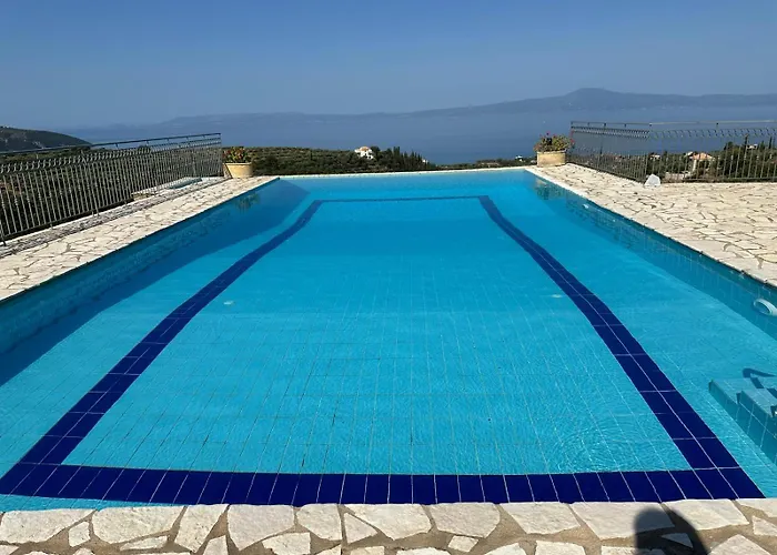 Entire 6 Bed Ensuite - Infinity Pool 别墅